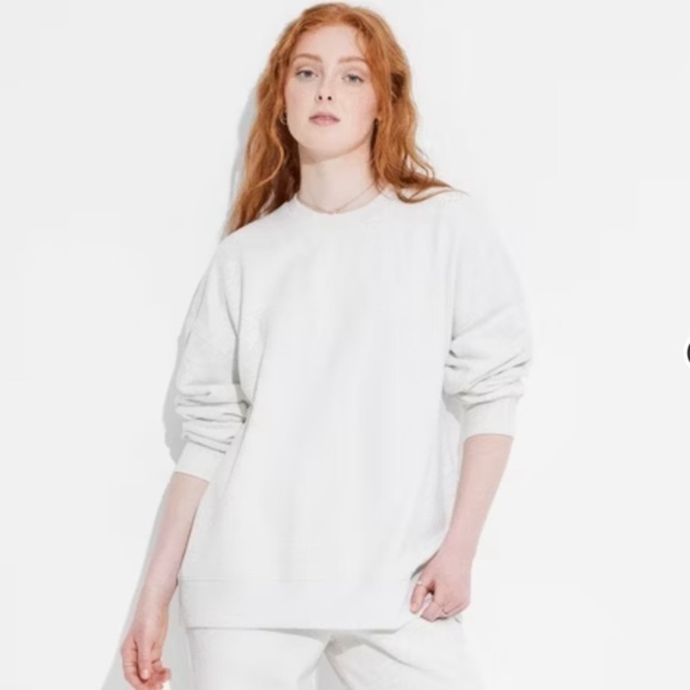 Wild Fable Light Heather Gray Sweatshirt